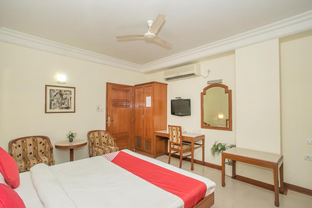 Oyo 579 Hotel Aab Bangalore Exterior photo